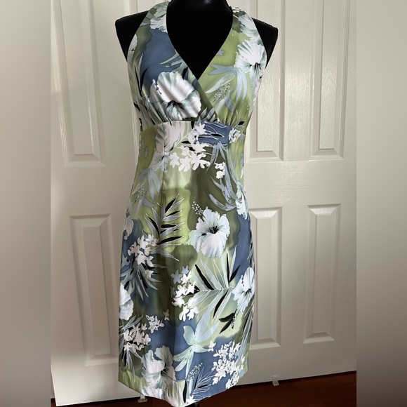 Sleeveless Connected Size 8 Summer Dress - Picture 1 of 7